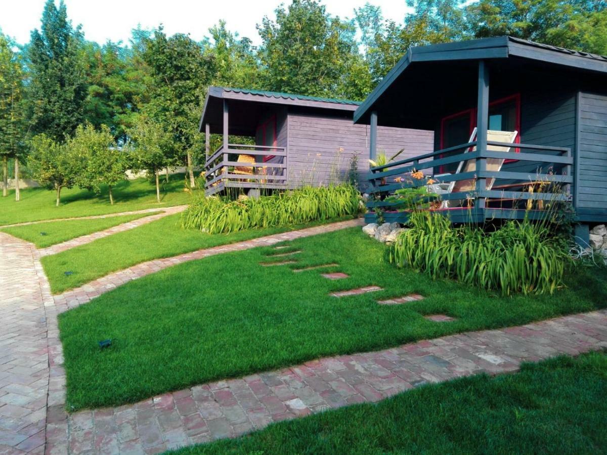 Enpi Lake Resort Iasi Extérieur photo